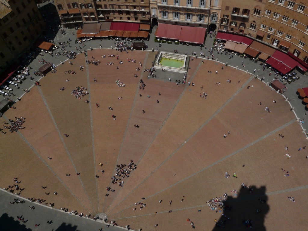 Der berühmte Platz Il Campo in Siena