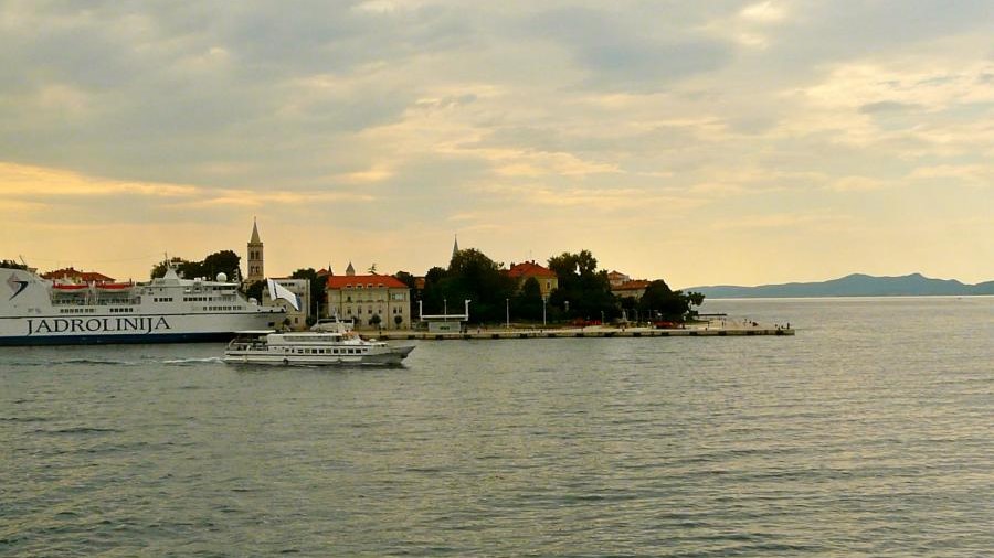 Autofähre von Jadrolinija von Zadar nach Dugi otok 