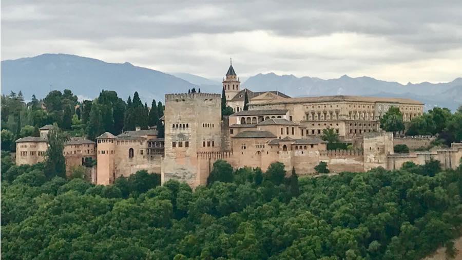 Blick auf die Alhambra in Granada